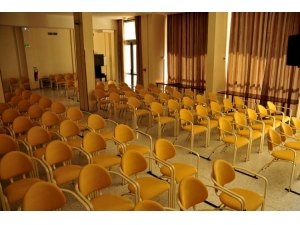 siège AMPHITHEATRE, salle de SPECTACLE :: salle polyvalente (réalisation) OS 45